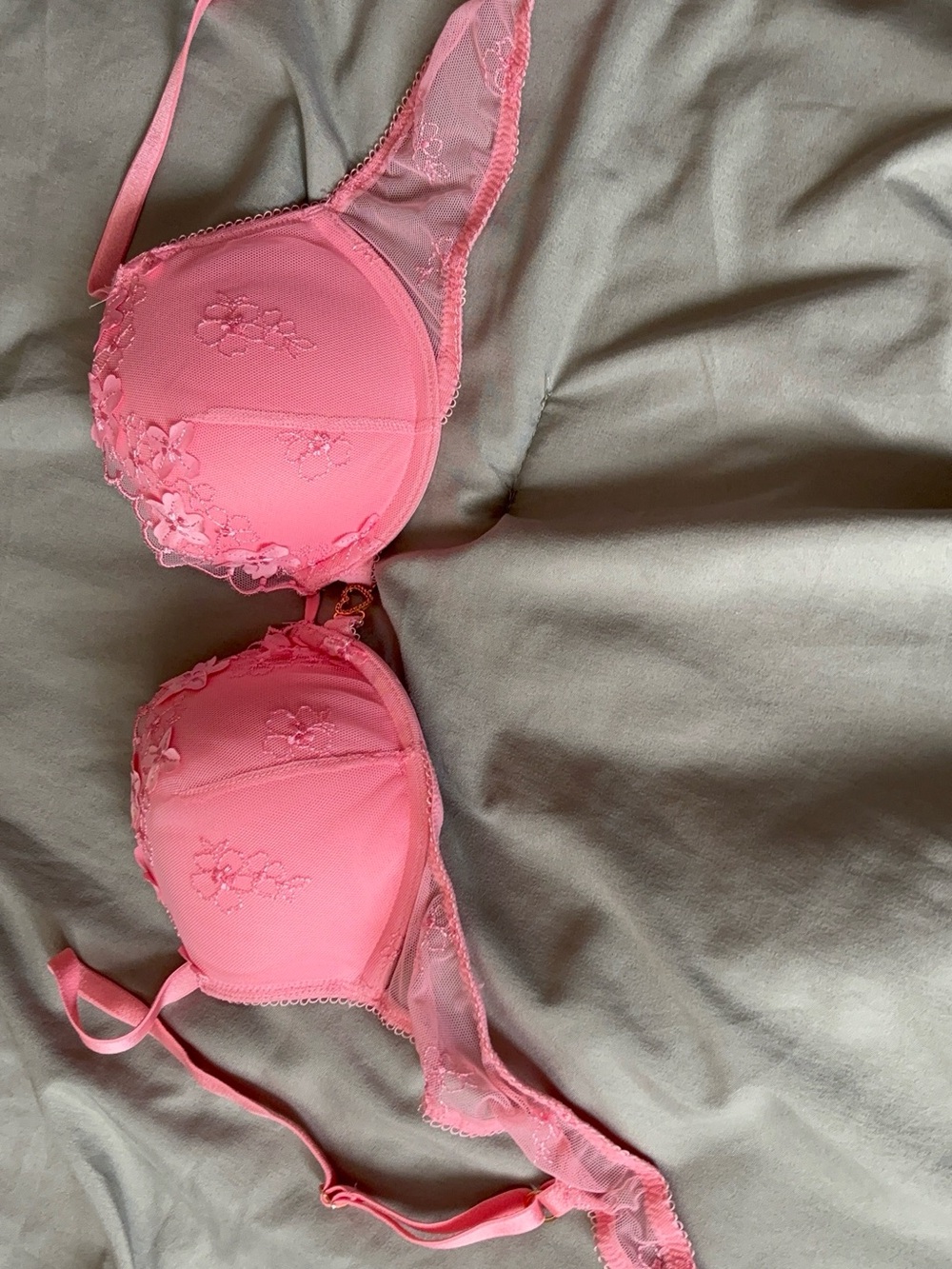 Victoria's Secret Pink Lace & Mesh Bra